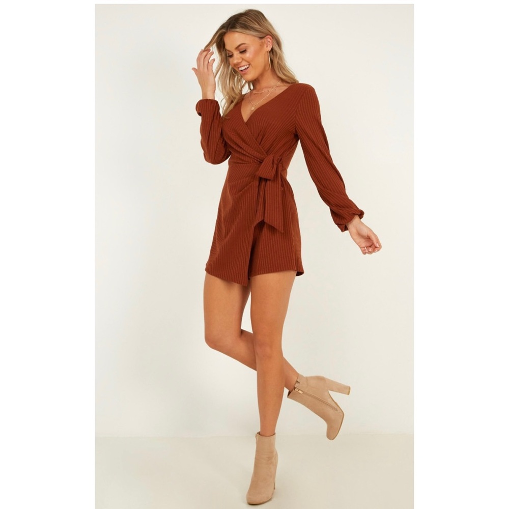 Cute romper in toffee color perfect for autumn